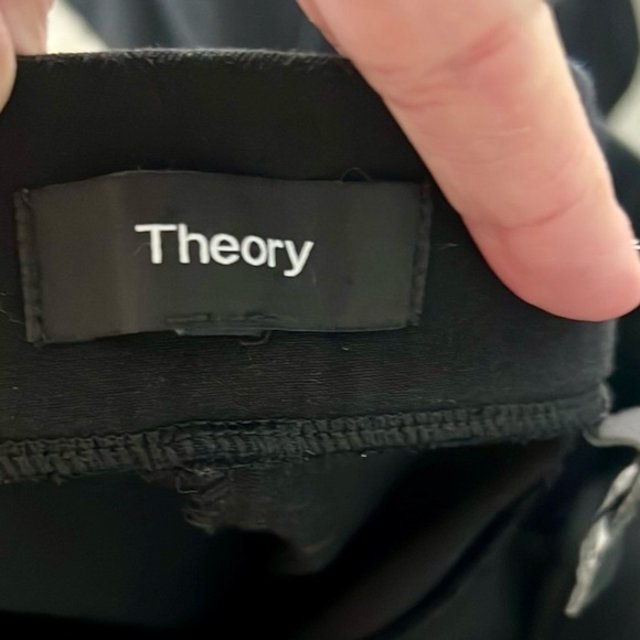 Theory, Ankle-Zip,Seamed Leggings, Excellent Condition, Size Small (MSRP $178), - Picture 4 of 12